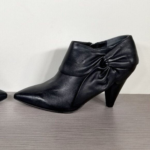 Page Catrine Bow Pointed Toe Booties, Black Leather, Womens Size 8 M - Picture 8 of 13